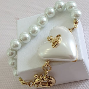 Pearl Heart Gold Orb Bracelet