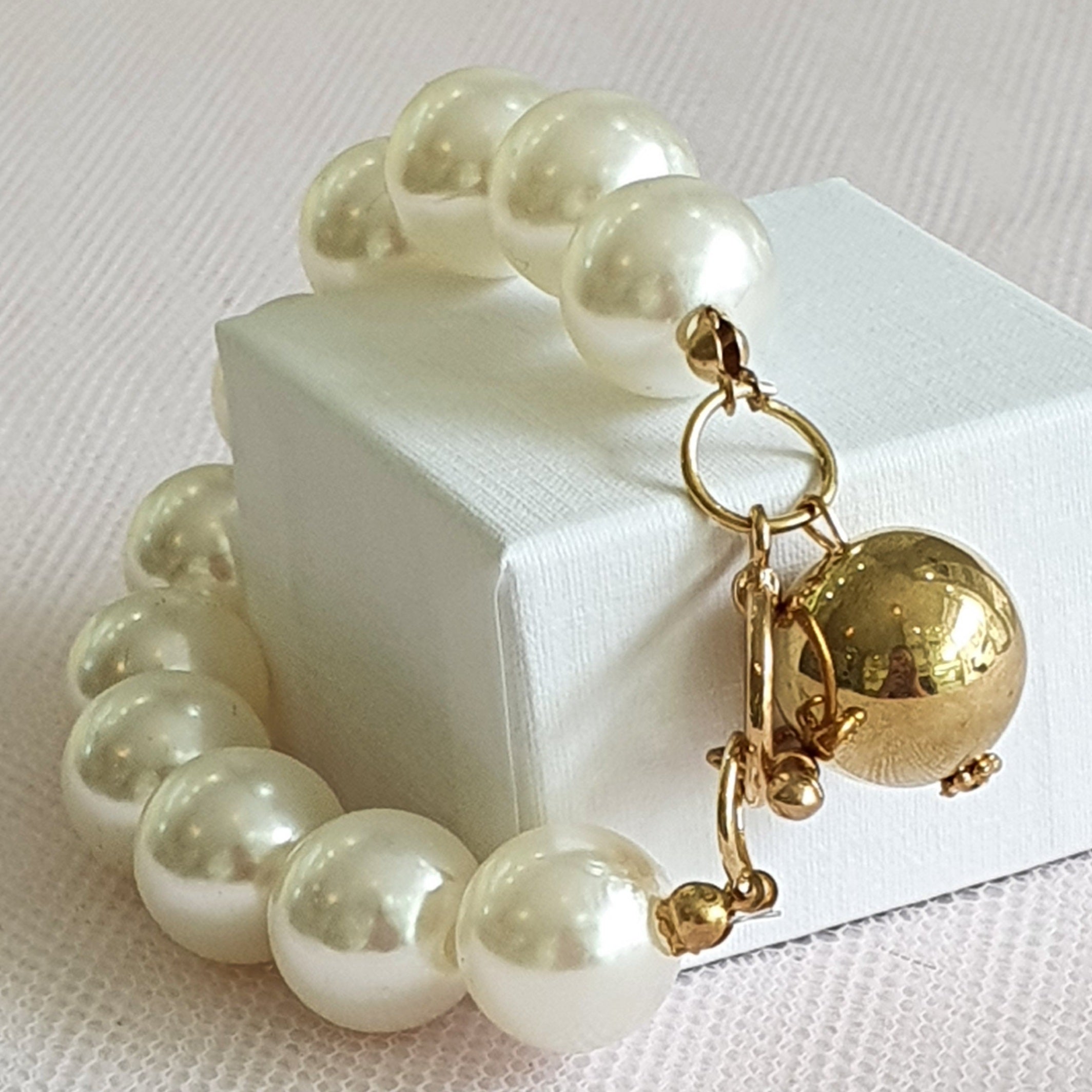 Large Pearl and Gold Bracelet