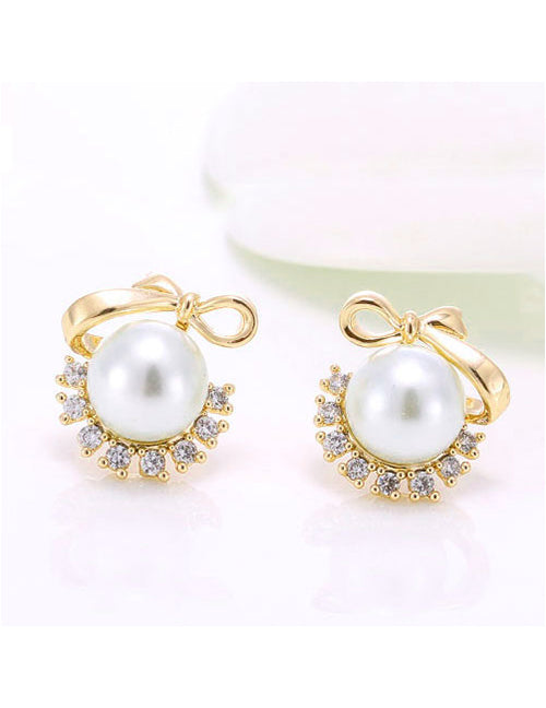 Pearl with Gold Metal Ribbon Round Stud