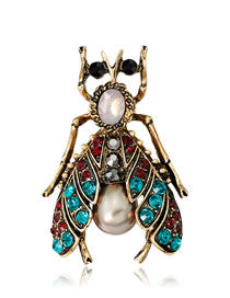 Princess Mantis Pearl Blue Bee Brooch.
