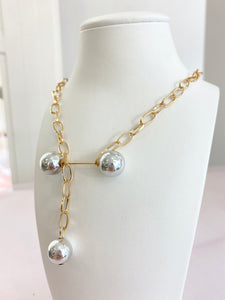 Chunky Chain Bobble Necklace in Rose Gold.